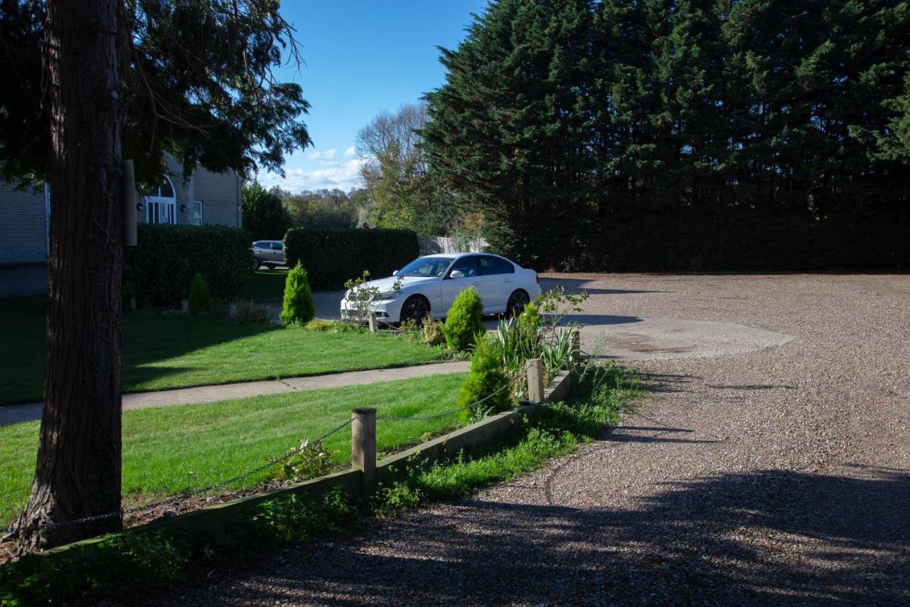 Best Western Claydon Hotel Extérieur photo