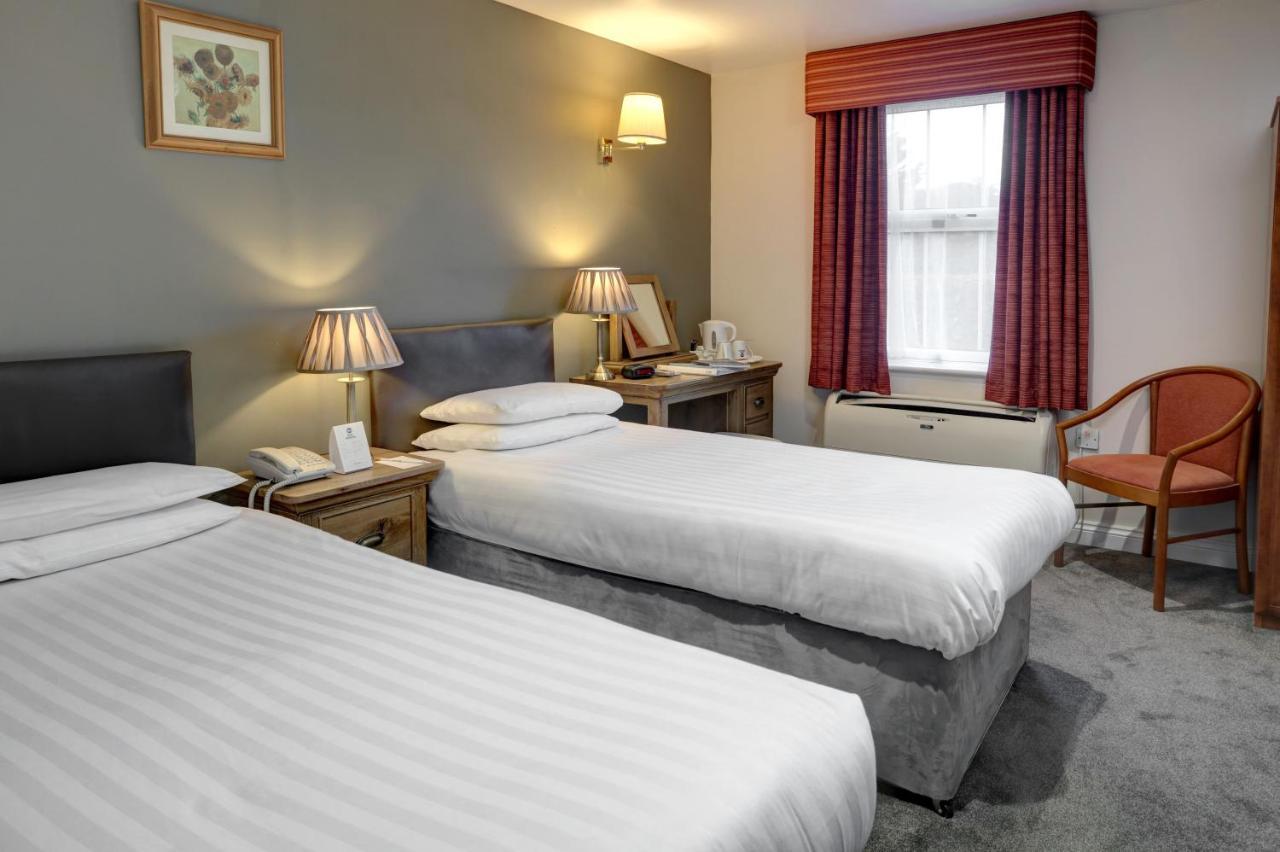 Best Western Claydon Hotel Extérieur photo